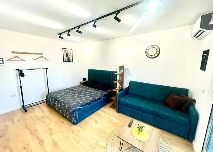 1, Appartement Tirana