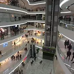 1, تيرانا