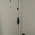 1, ティラナ