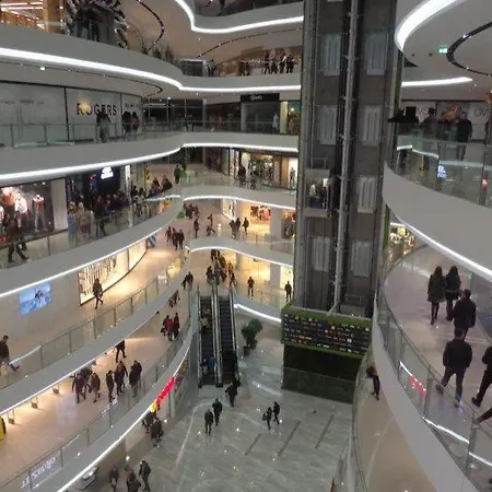 1, Tirana