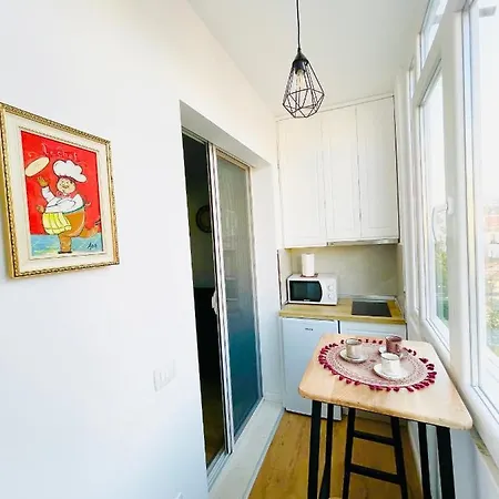 1, Апартаменты *